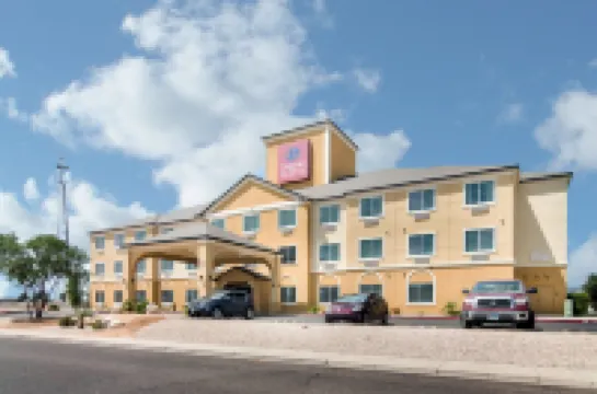 Comfort Suites