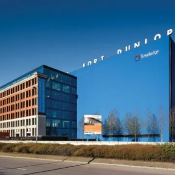 Travelodge Birmingham Fort Dunlop Отели рядом с достопримечательностью «Развлекательный центр Star City»