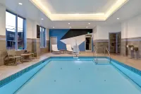 Hyatt Place Prince George - Pools
