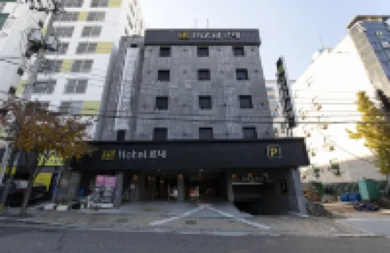 Bucheon Renee