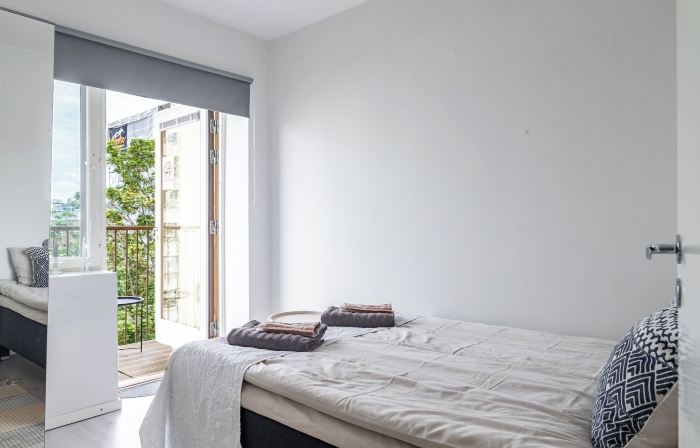Modern 1BR Home with Sauna & Balcony