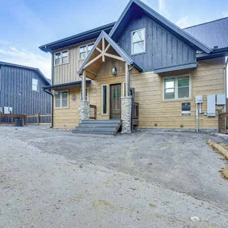 Lakeside Bear Lodge