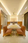 Onlystay DLF My Pad Gomti Nagar Suites - balcony