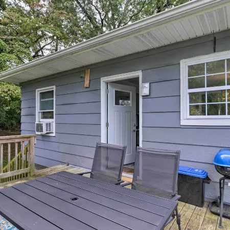 Enchanting Family House w/ Balcony < 3 Mi to Wvu!