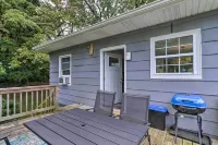 Enchanting Family House w/ Balcony < 3 Mi to Wvu! - Bintang 3