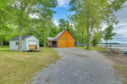 Lake Champlain Vacation Rental with Boat Dock! - parking