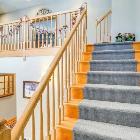 4000 sq. ft. With EXTRA LARGE BRAND NEW HOT TUB. Directly across from Ski Resort