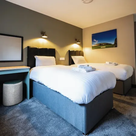 Pairc House Hotel Отели рядом с достопримечательностью «Сайрхолл Милл»