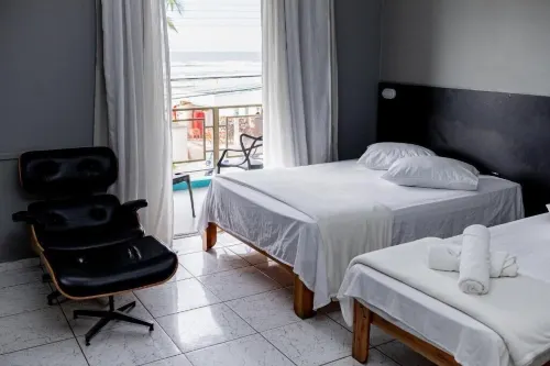 Santa Helena Pousada Hotels in Guaruja