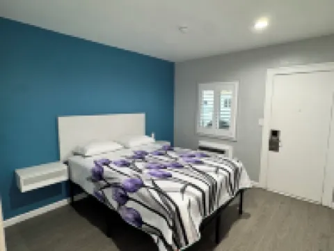 Angel Motel near Anaheim