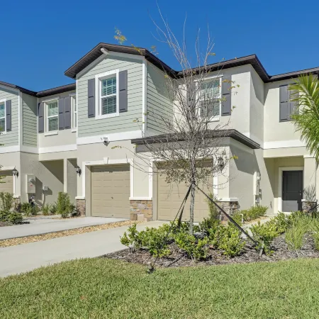 Newly Built Townhome 8 Mi to Manatee Viewing Ctr!