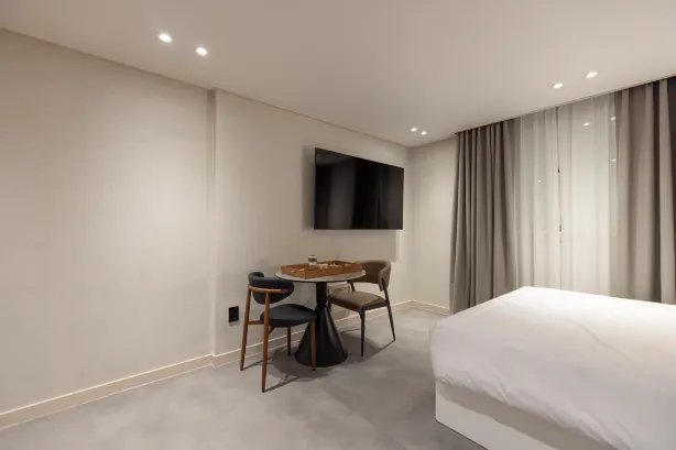 Daejeon Yuseong Hotel Anon Zimmer Photos