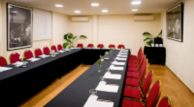 Melia Recoleta Plaza