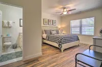 Townsend Condo w/ Pool, Great Smoky Mountain Views - WiFi