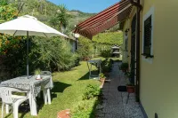Agriturismo la Collina Verde - Farmhouses