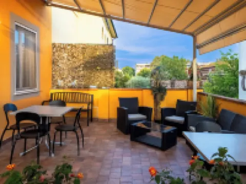 บีแอนด์บี อัลมา