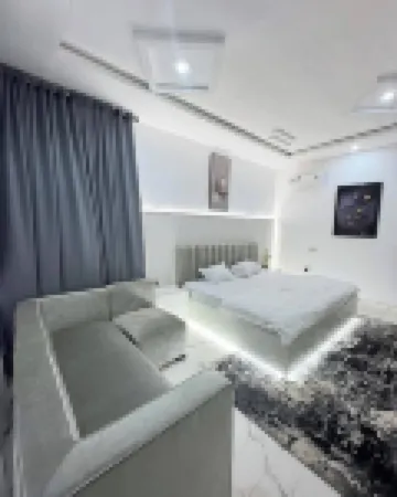 Zaginas Suites Hotel di 