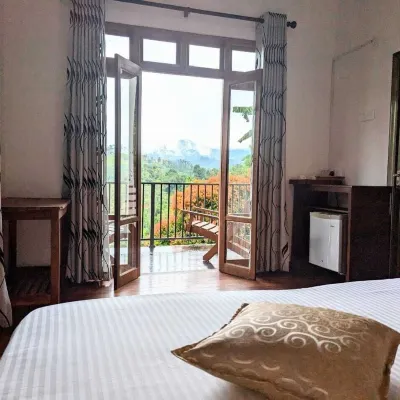 Ella Dream Mount Hotels near Ella Rock