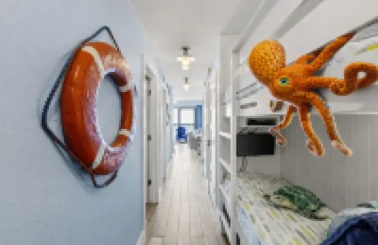 Gulf View Sanctuary with Exclusive Balcony - Beautiful Coastal Escape