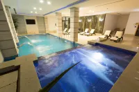 Xenon Hotel & Spa - Pools