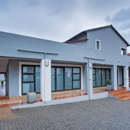 Khayalami Hotel - Emalahleni