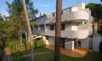 Terraced house 700mt from the sea