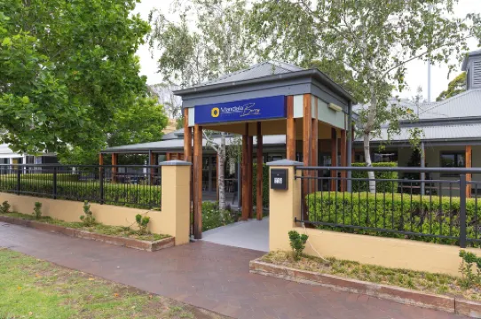 Berry Village Boutique Motel