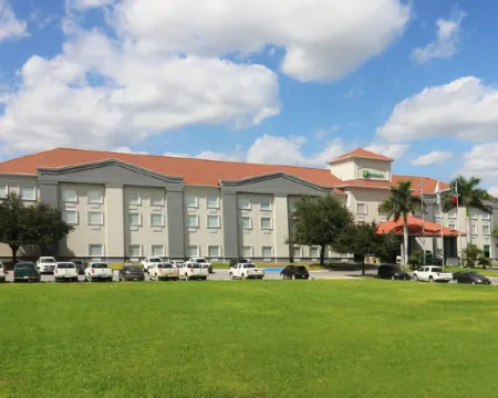 Holiday Inn REYNOSA-INDUSTRIAL PONIENTE by IHG Hotels in Reynosa