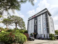 Yeoju Seven Hotel berhampiran House of Empress Myeongseong