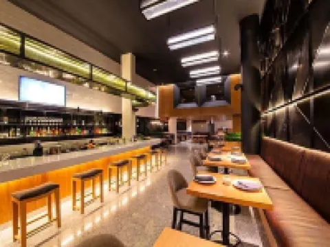 아우텐티코 몬테레이