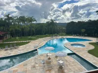 Hotel Fazenda Lagoa Grande - مسبح