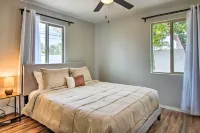 Lovely Tucson Home ~ Walk to Reid Park Zoo! - Country Houses