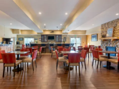 Comfort Suites Anchorage International Airport Hotels in Anchorage