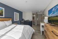 Nisswa Inn and Suites