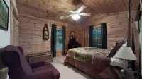 Mountain View -  Hot Tub - Mountain View Sleeps 6 -  Dog / Pet Friendly -