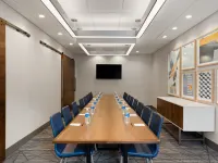 Holiday Inn Express & Suites Anchorage - Midtown by IHG 앵커리지 호텔