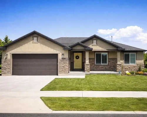 Sleeps 16 • Family Retreat Near BYU and Uvu• Spacious 6Br Home,Perfect for Group Hotels in Vineyard