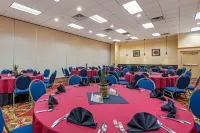 Clarion Hotel Conference Center - North - breakfast