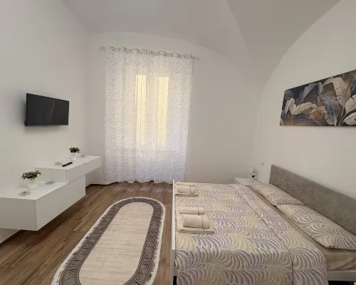 Home Albert-Lago Maggiore Luino Hotels in Luino