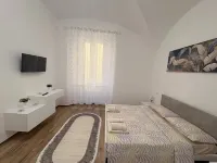 Home Albert-Lago Maggiore Luino - 3 stelle