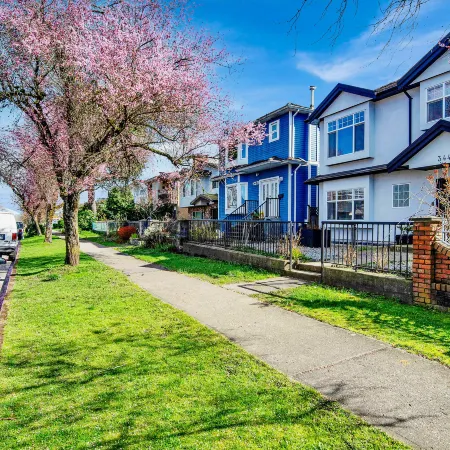 Three Bedroom Home Near YVR and SkyTrain