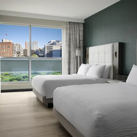 Tempo by Hilton Nashville Midtown Отели рядом с достопримечательностью «The Parthenon»