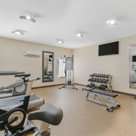 Best Western Plus Fresno Airport Hotel