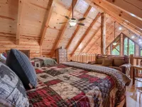 Rose's Retreat Cabin at Trickle Creek Hoteles en Municipio de Marion