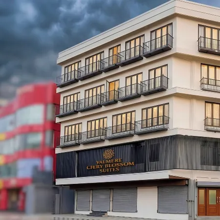 Valmere Chery Blossom Suites