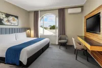 Best Western Plus Travel Inn Hotel