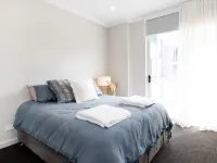 Coastal setting minutes from beach and shops Hotel a Ulladulla