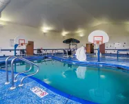 Comfort Inn & Suites Madison North - Uima-altaat