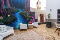 Oakmoon House