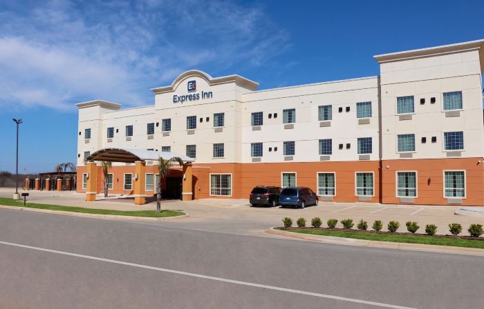 Cotulla Express Inn